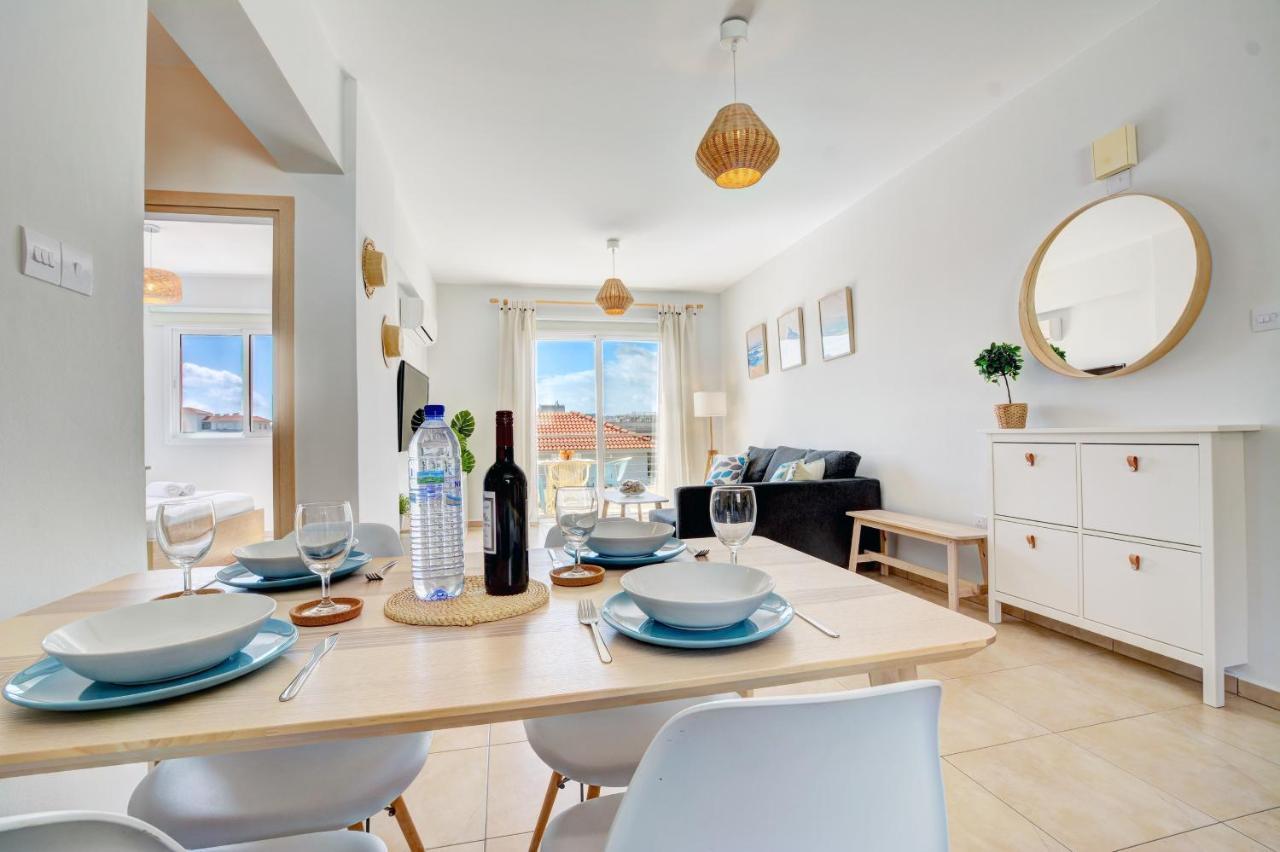 ♥ Sunny&Cozy Family Apartment ★ Walk To The Beach☼ Paralimni Eksteriør billede
