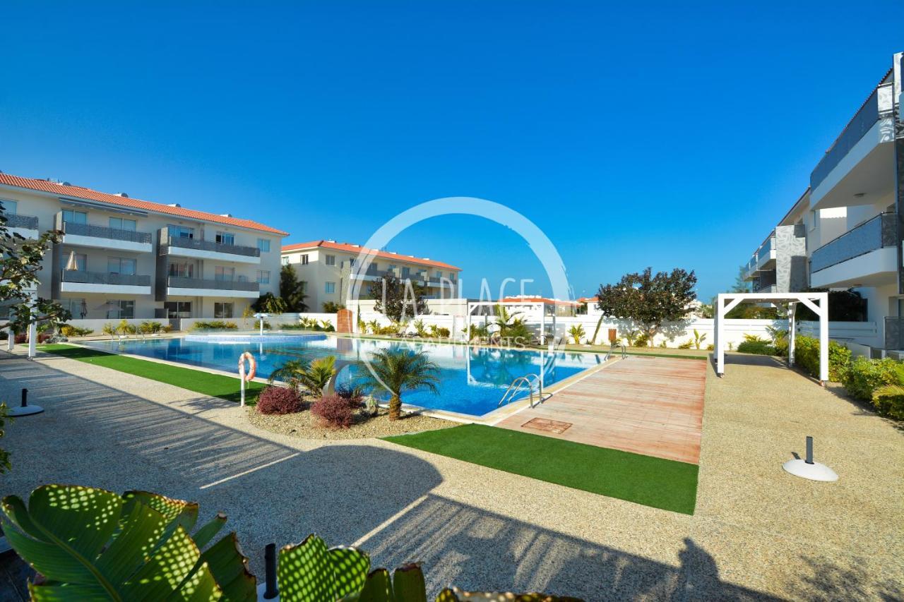 ♥ Sunny&Cozy Family Apartment ★ Walk To The Beach☼ Paralimni Eksteriør billede