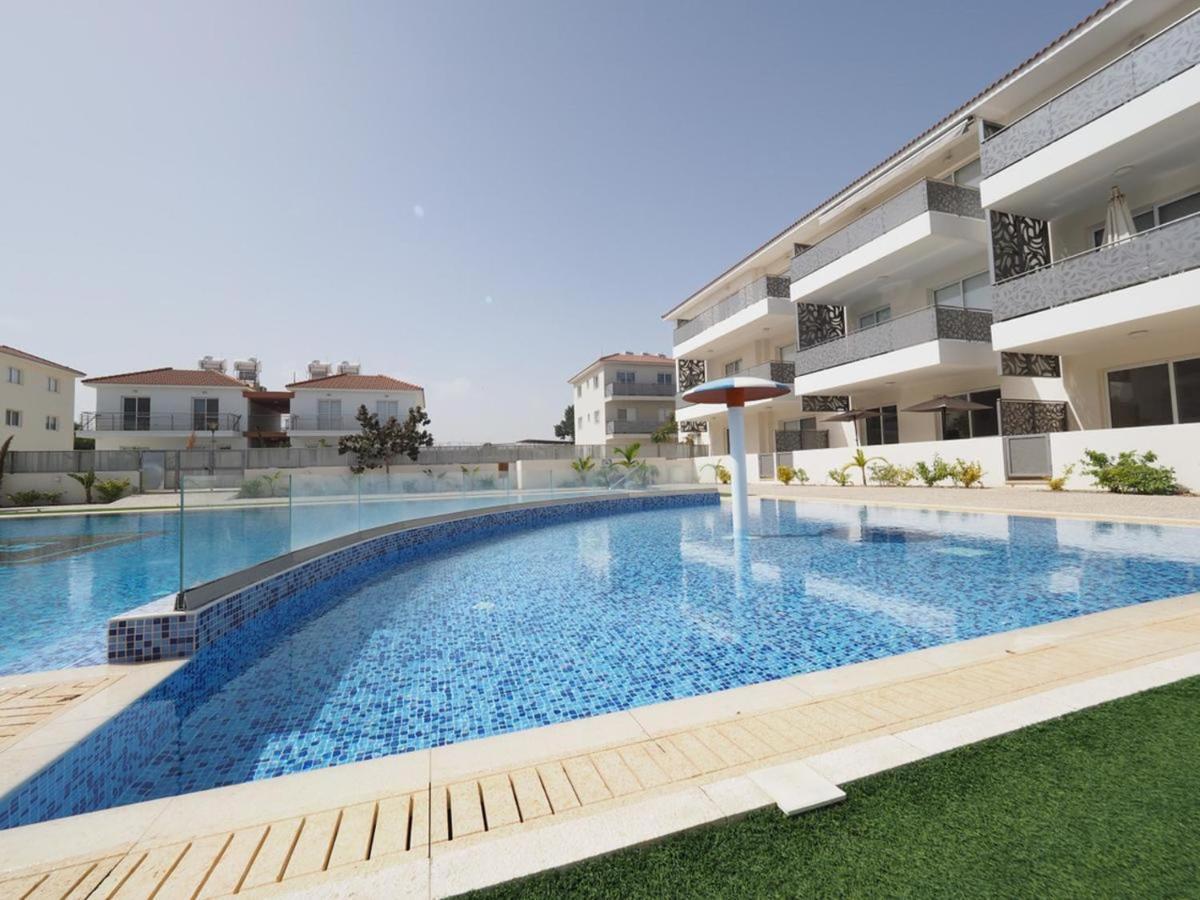♥ Sunny&Cozy Family Apartment ★ Walk To The Beach☼ Paralimni Eksteriør billede